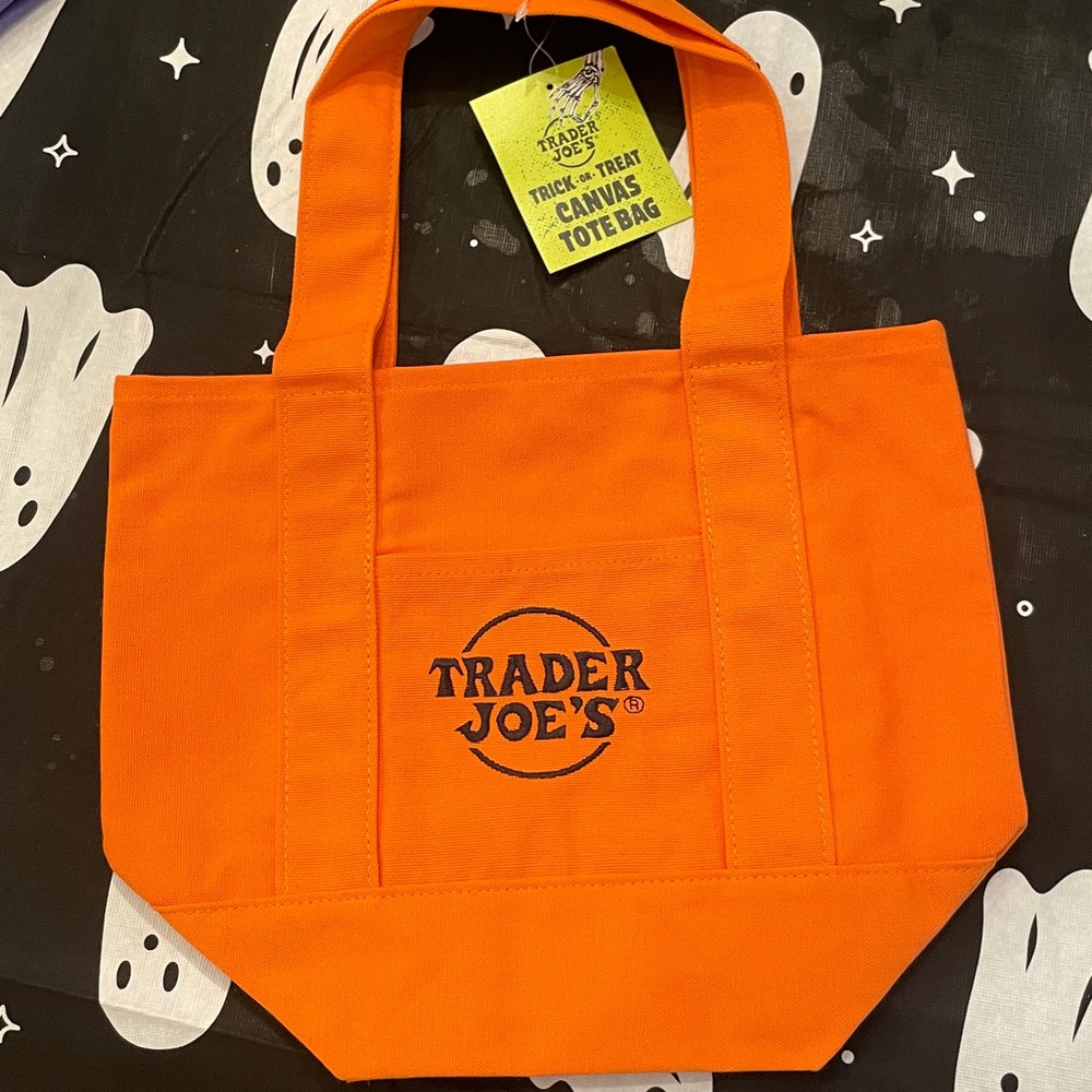 Trader Joe's Halloween Tote Bag Set - Picture 3 of 5